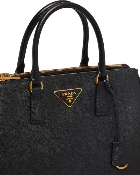 Schwarz Große Prada Galleria Tasche Aus Saffiano